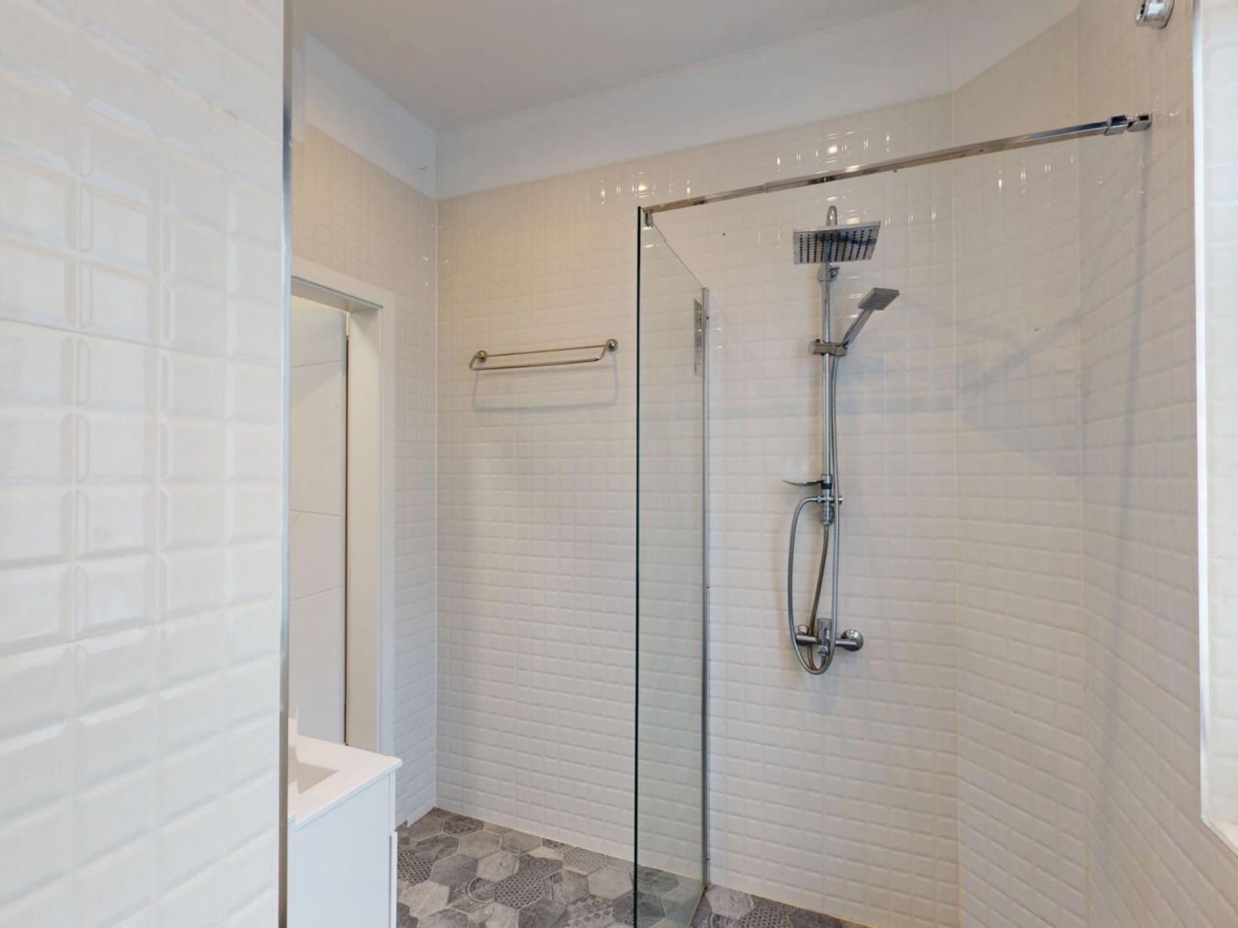 A Lovely 2 Bedroom Apartment In The Heart Of Sofia Exterior photo